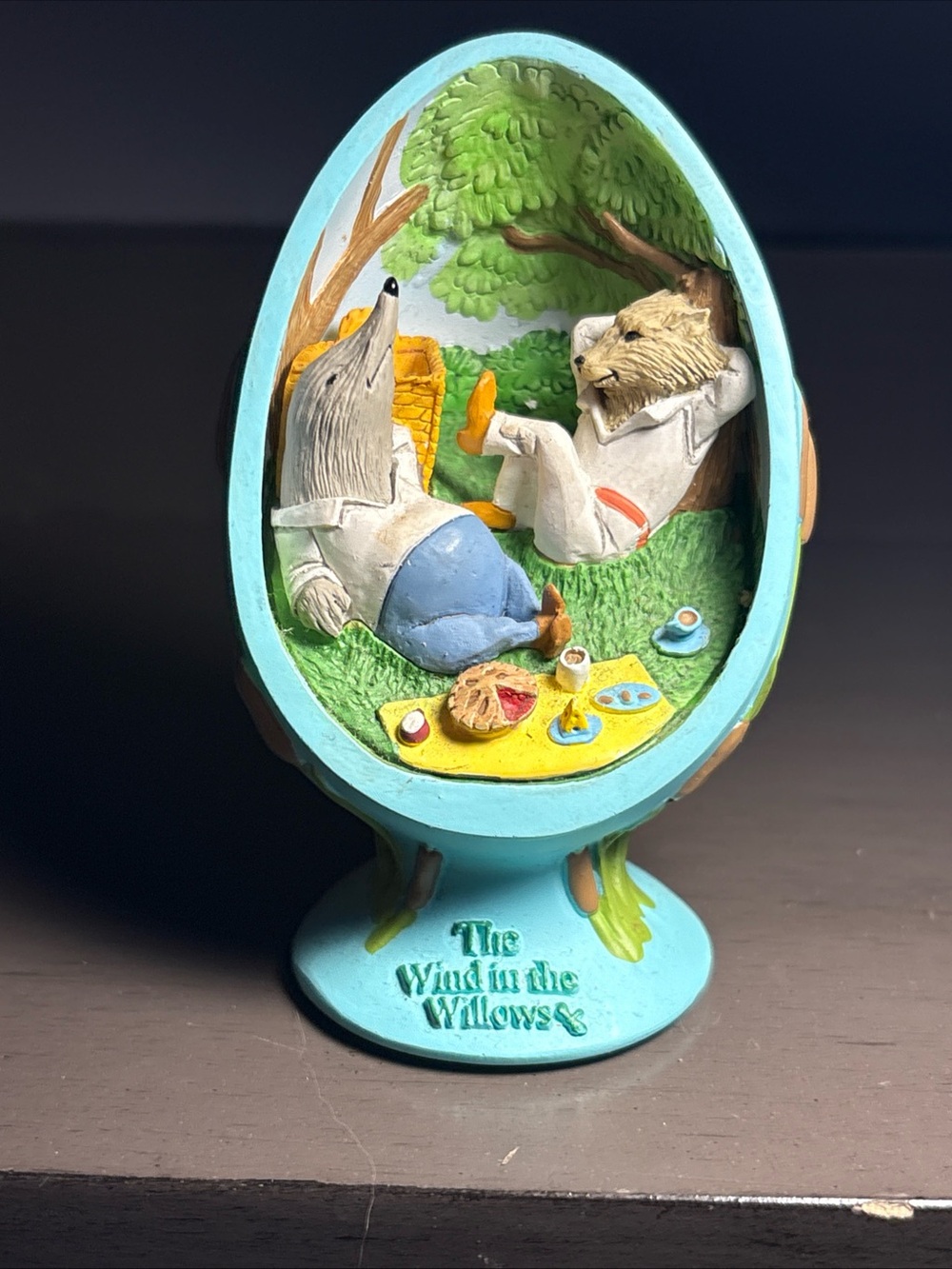The Wind in the Willows Decorative Egg Figurine - Blue & Green